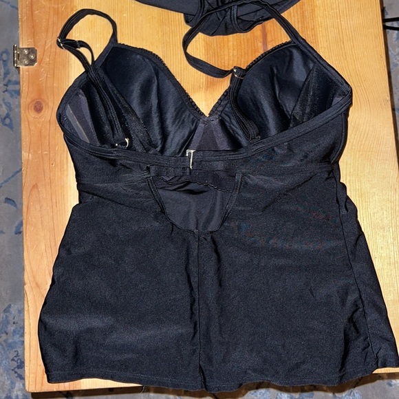 Black 4 piece swim bundle matching size 8 Medium Tankini, coverup and bikini top - Picture 7 of 10